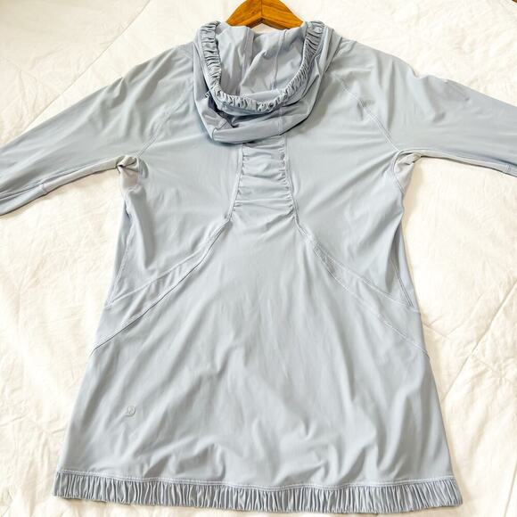 Lululemon Light Purple Running Hoodie Size 6 Thumbholes Reflective Logo - Picture 6 of 8